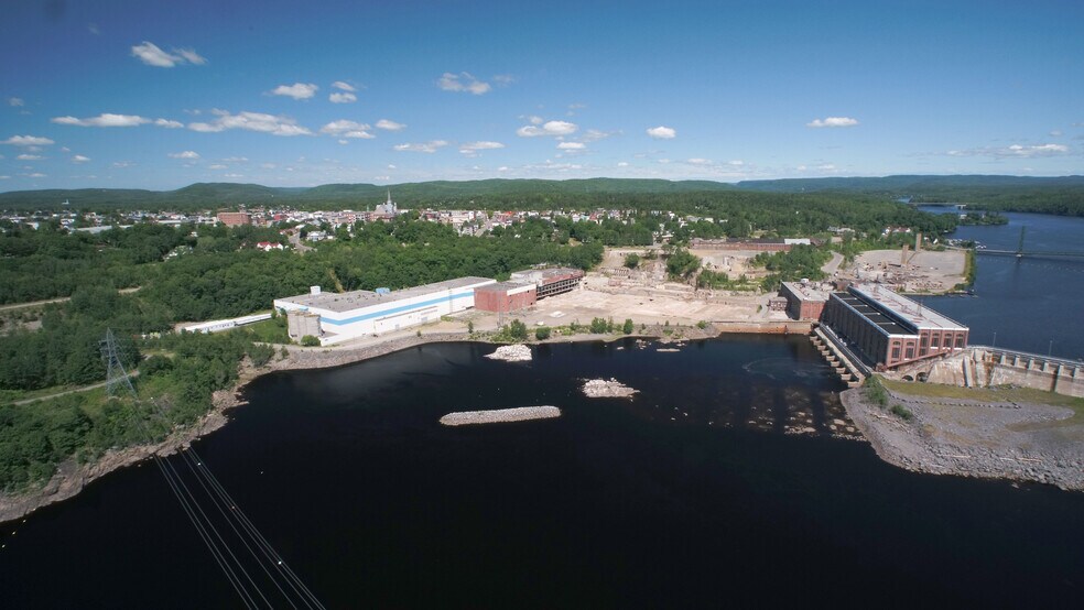 Primary Photo Of 101 Av Chahoon, Shawinigan Industrial For Sale