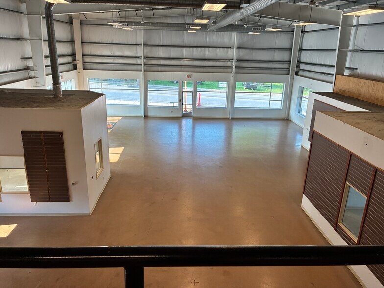 More Photos Of 1115 Lancaster Ave, Columbia Industrial For Lease