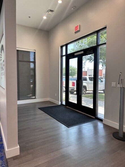 More Photos Of 6855 Communications Pky, Plano Office For Lease