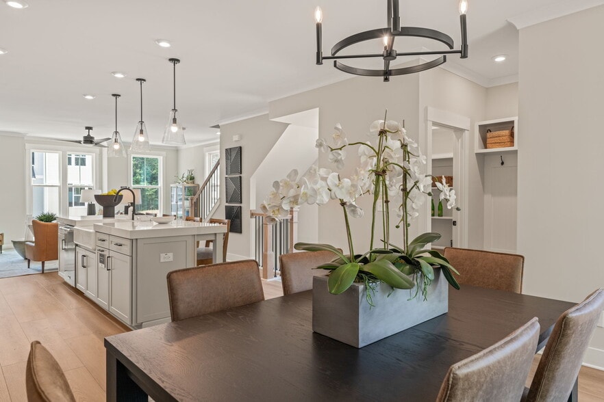 More Photos Of 7203 Plumleaf Rd, Raleigh Apartments For Sale