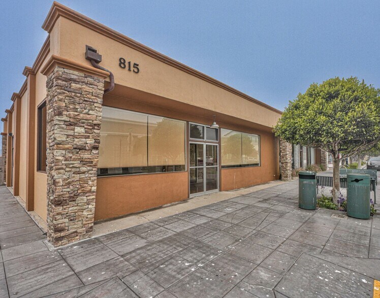 More Photos Of 805-815 Broadway Ave, Seaside Storefront For Sale