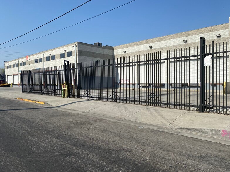 More Photos Of 2181 E 14th St, Los Angeles Refrigeration Cold Storage For Lease