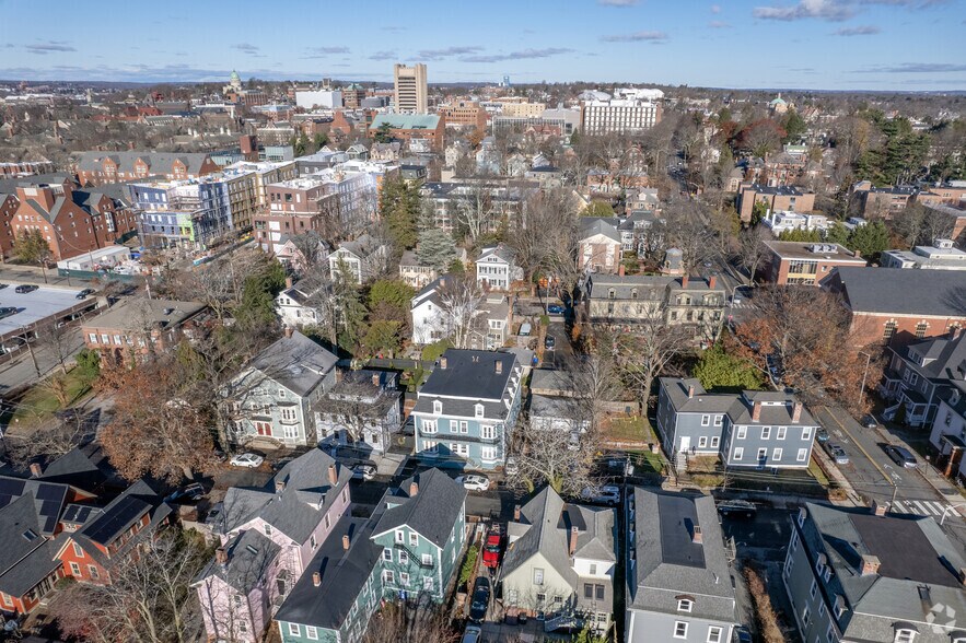 More Photos Of 176 Williams St, Providence Apartments For Sale