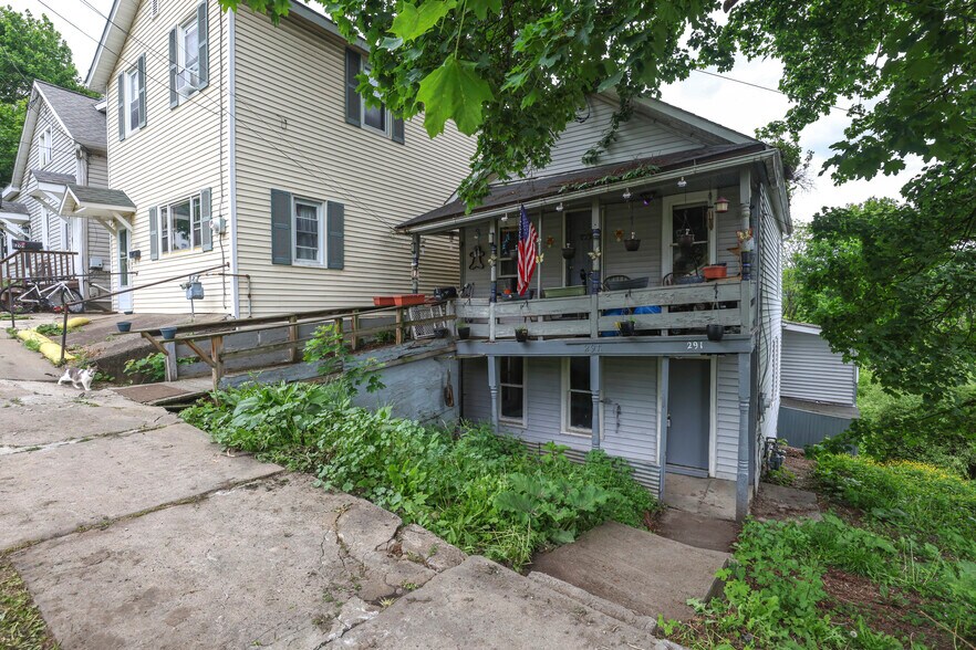 Primary Photo Of 291 Sunset Dr, Corning Apartments For Sale