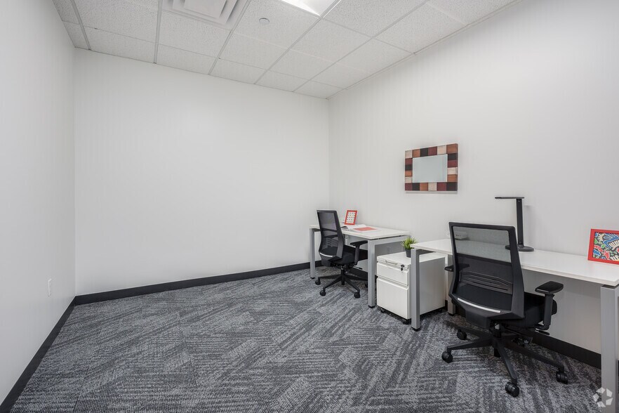 More Photos Of 1750 Howe Ave, Sacramento Coworking Space