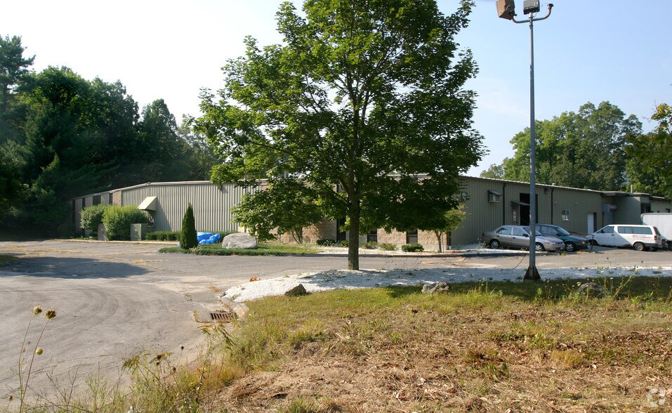 More Photos Of 200 St Onge Rd, Winsted Warehouse For Sale