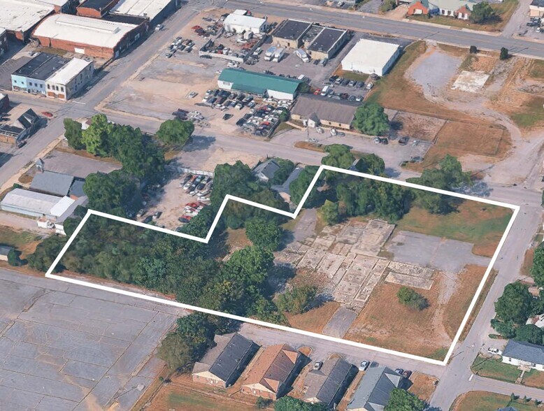 More Photos Of 215 N College St, Lebanon Land For Sale