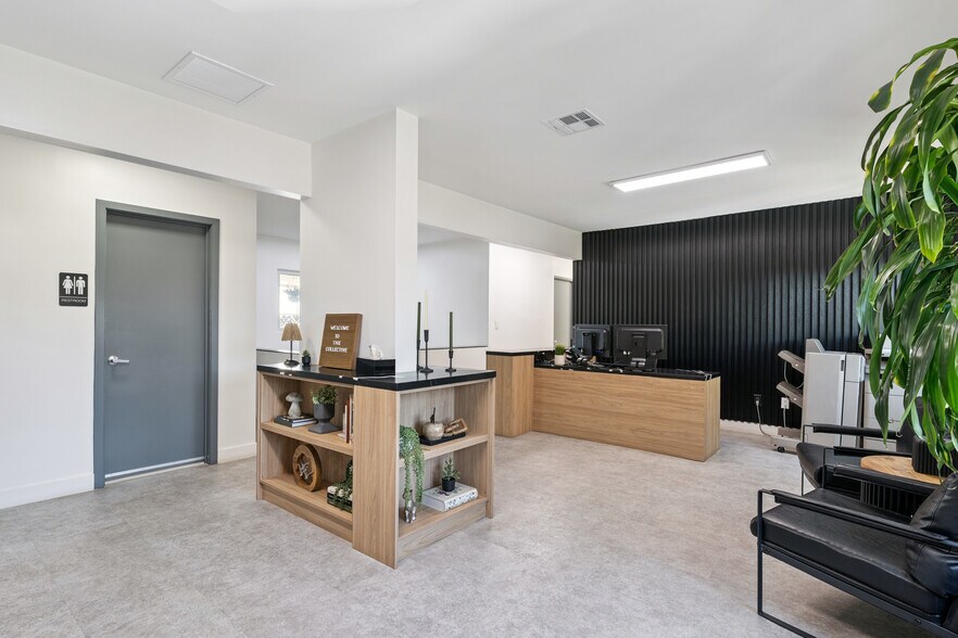 More Photos Of 207 N Victory Blvd, Burbank Office For Lease