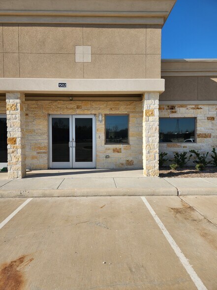 More Photos Of 16310 State Highway 249, Houston Office For Sale
