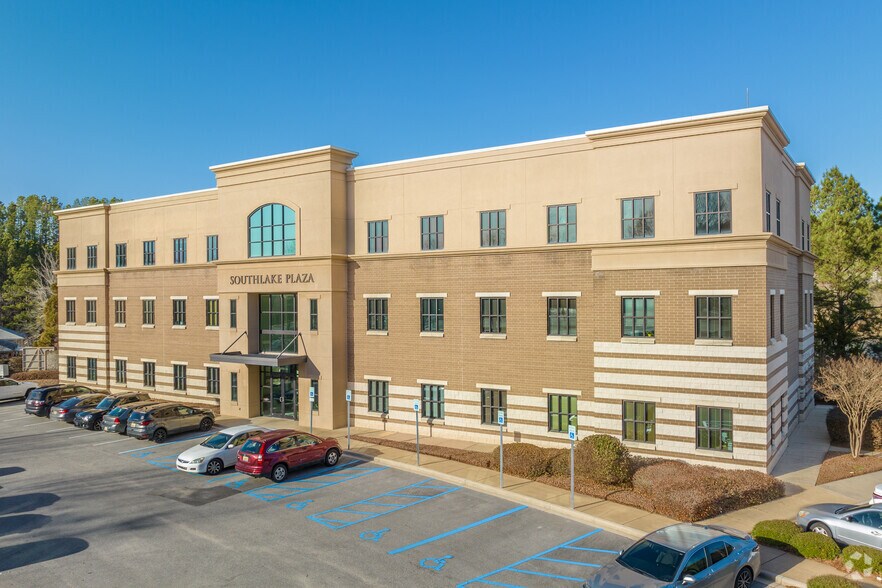More Photos Of 15 Southlake Ln, Birmingham Office For Lease