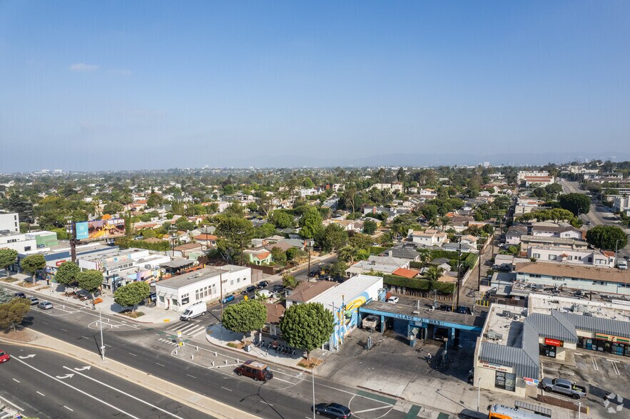 More Photos Of 12421 Venice Blvd, Los Angeles Loft Creative Space For Lease