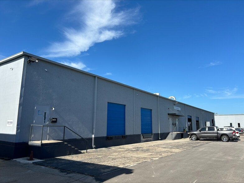 More Photos Of 5721 E Rosedale St, Fort Worth Unknown For Lease