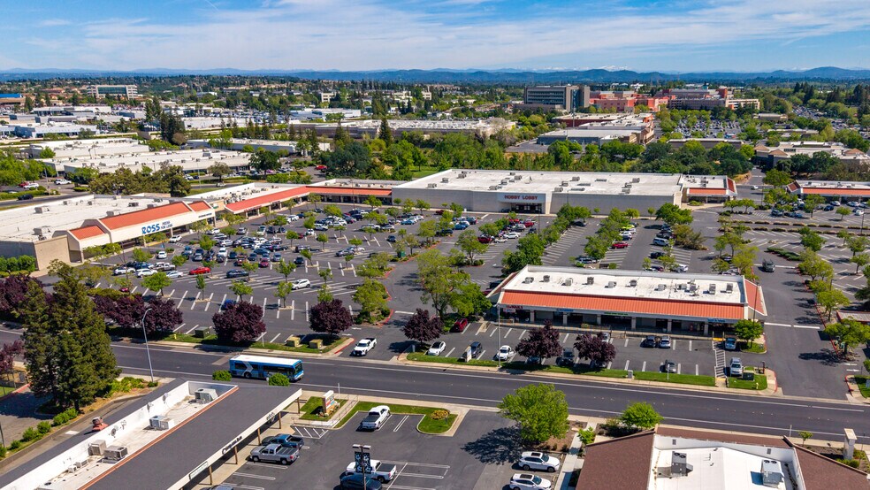 More Photos Of 1815 Douglas Blvd, Roseville General Retail For Sale