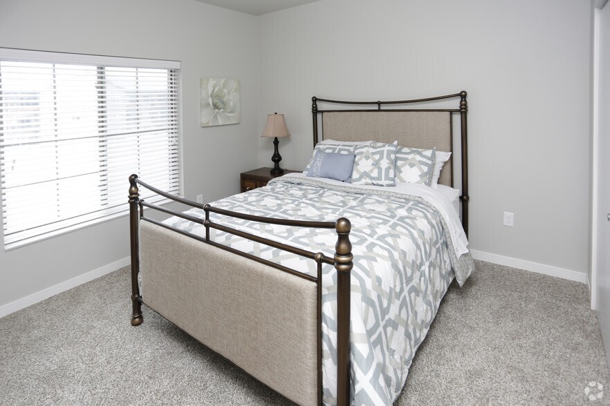 More Photos Of 1220-1250 27th Ave NW, Minot Apartments For Sale