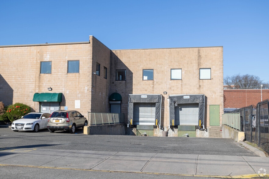 More Photos Of 1400 Brunswick Ave, Far Rockaway Warehouse For Lease