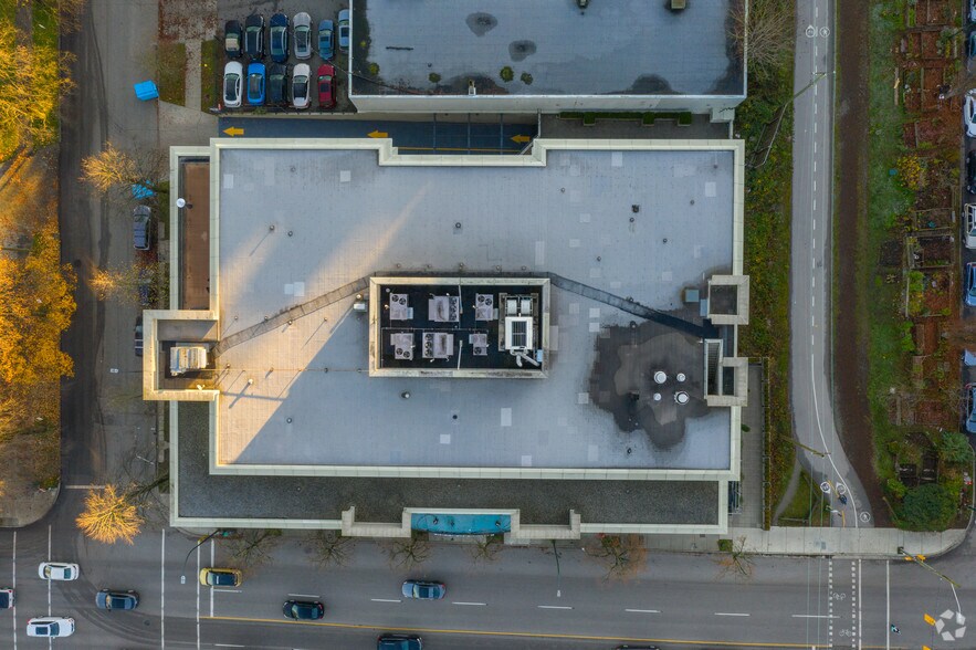 More Photos Of 1788 W 5th Ave, Vancouver Office For Lease