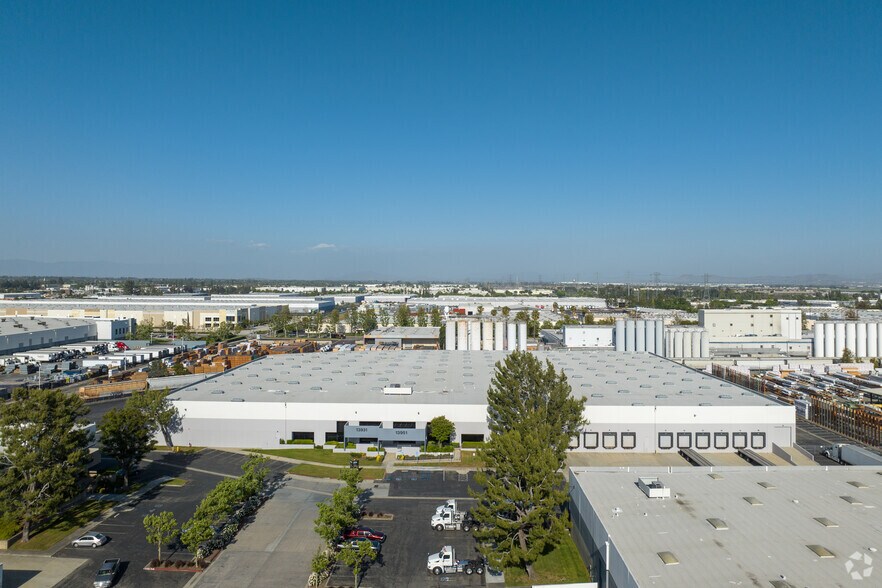 More Photos Of 13931-13951 Yorba Ave, Chino Manufacturing For Lease