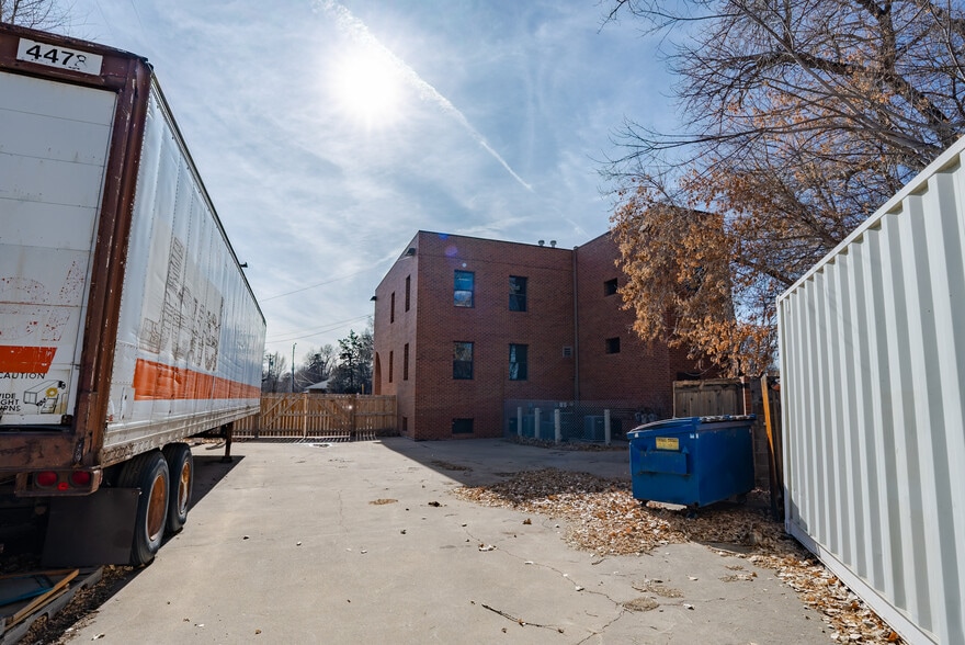 More Photos Of 24 9th Ave, Longmont Office For Sale