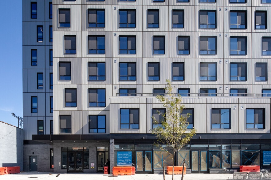 More Photos Of 1018 Beach 20th St, Far Rockaway Apartments For Lease