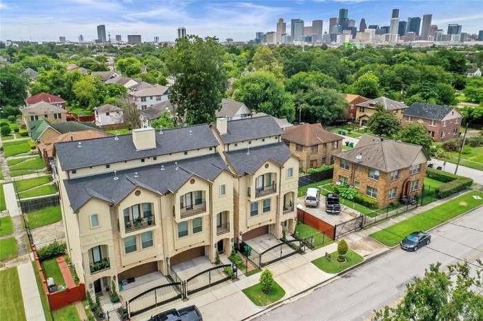 More Photos Of 3912 Ennis St, Houston Specialty For Sale