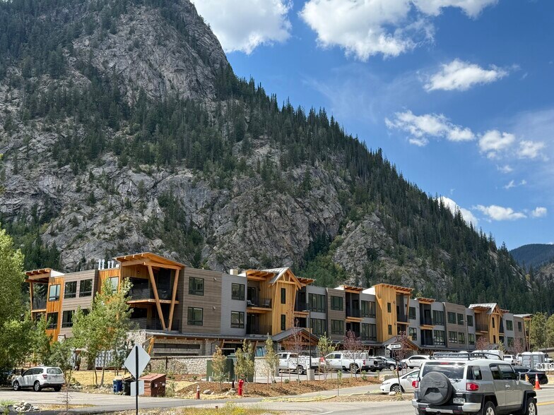 More Photos Of 80 W Main St, Frisco Apartments For Sale