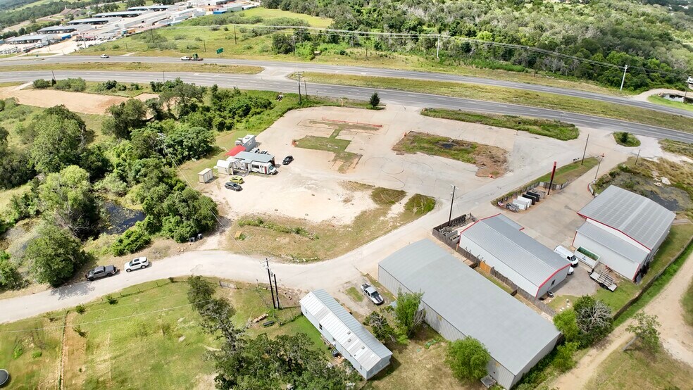 More Photos Of 1350 W State Highway 71, Bastrop Land For Lease