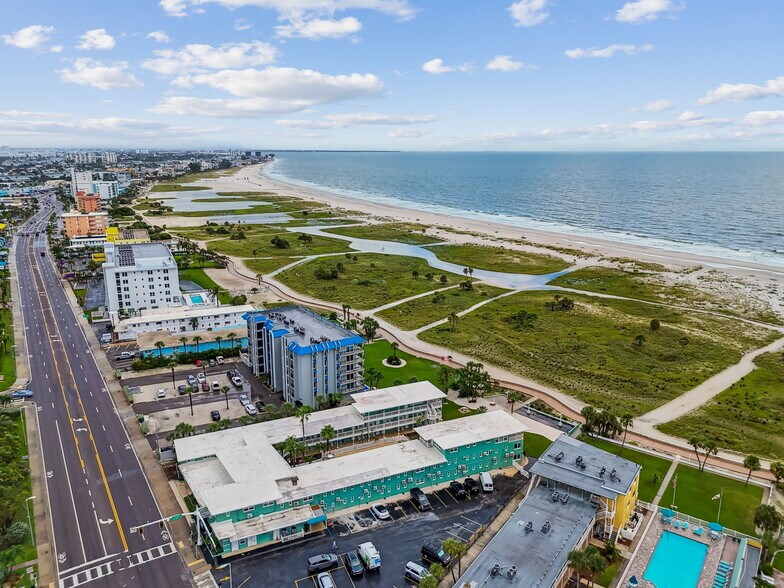 More Photos Of 11730 Gulf Blvd, Treasure Island Apartments For Sale