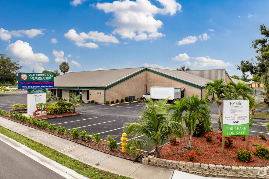 More Photos Of 2120 Collier Ave, Fort Myers Unknown For Lease