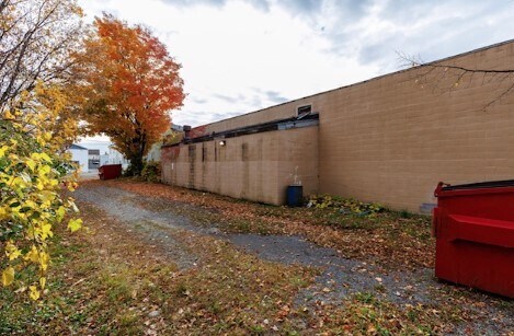 More Photos Of 577 State St, Watertown Bowling Alley For Sale