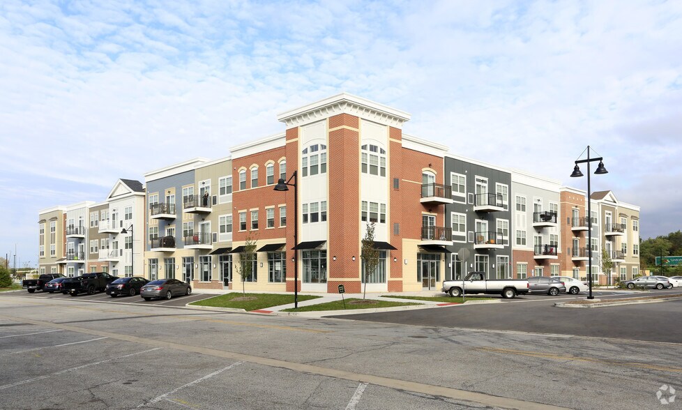 More Photos Of 2540 Promenade Way, Portage Apartments For Lease