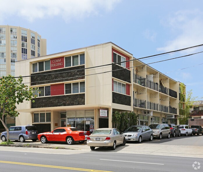 Primary Photo Of 3427 Waialae Ave, Honolulu Apartments For Lease
