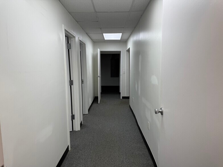 More Photos Of 1712 Clubhouse Rd, Reston Medical For Lease