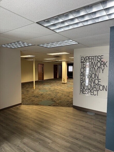 More Photos Of 1 Industrial Blvd E, Maynard Industrial For Sale