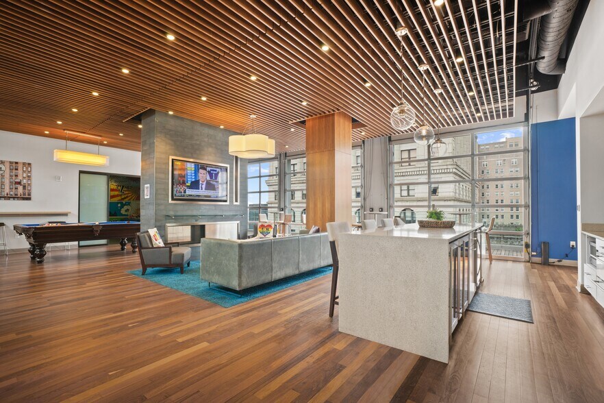 More Photos Of 1338 Chestnut St, Philadelphia Apartments For Sale