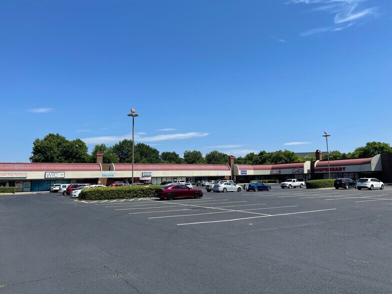 More Photos Of 6825-6865 S Peoria Ave, Tulsa Unknown For Lease