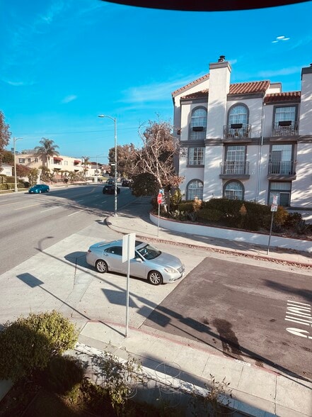 More Photos Of 5850 W Olympic Blvd, Los Angeles Hotel For Sale