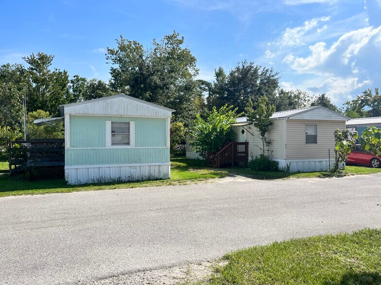 More Photos Of 950 Sidney St, Saint Augustine Manufactured Housing Mobile Home Park For Sale