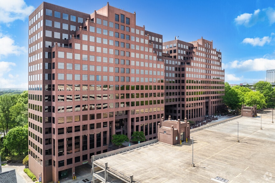 More Photos Of 2727 Paces Ferry Rd SE, Atlanta Coworking Space