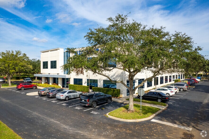 More Photos Of 6000 Metrowest Blvd, Orlando Office For Lease