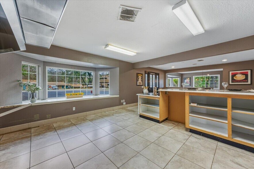More Photos Of 11859 Tammy Way, Grass Valley Office For Sale