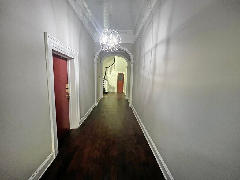 More Photos Of 1041 St. Paul St, Baltimore Apartments For Sale