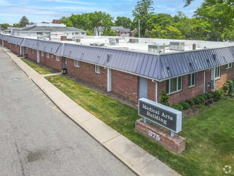 More Photos Of 55 Veterans Memorial Hwy, Commack Medical For Lease
