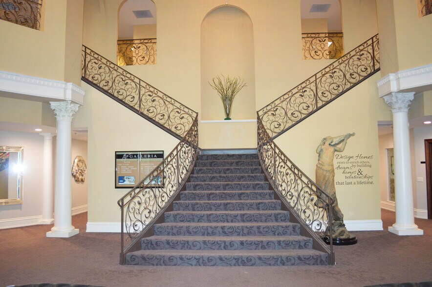 More Photos Of 8534 Yankee St, Dayton Office For Sale