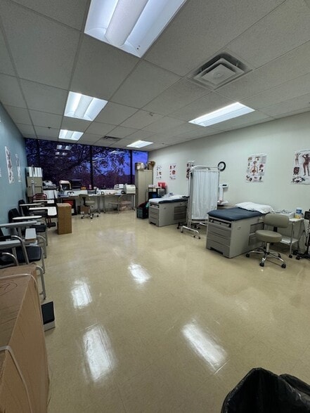 More Photos Of 460 E Altamonte Dr, Altamonte Springs Medical For Lease