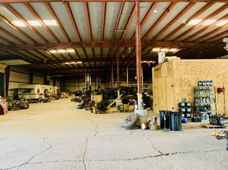 660 N Kankakee St, Wilmington, IL 60481 Warehouse For Sale