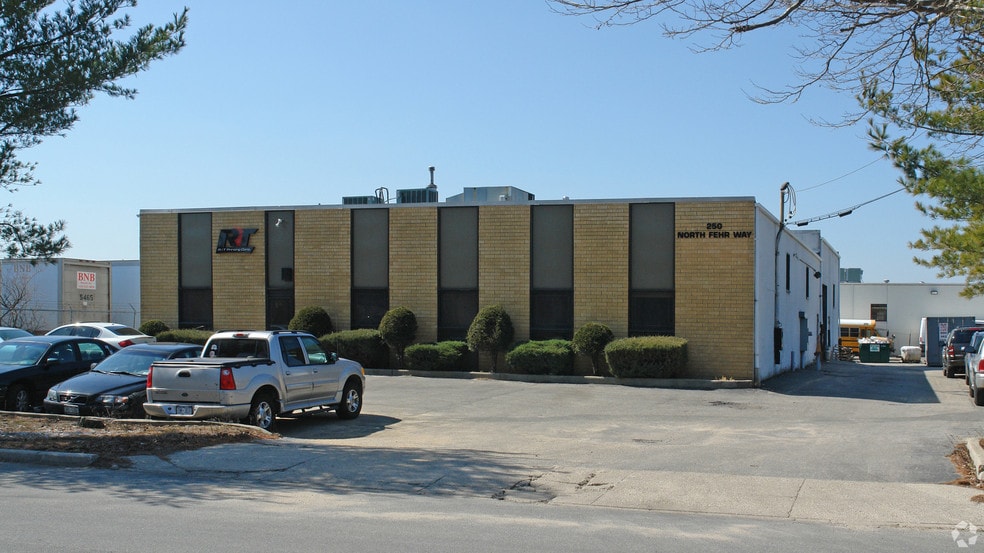 More Photos Of 250 N Fehr Way, Bay Shore Manufacturing For Sale