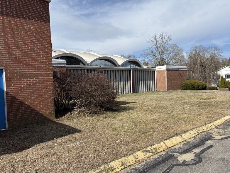 More Photos Of 248 Broadway, Norwich Religious Facility For Sale