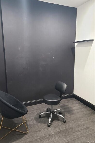 More Photos Of 21175 Jamaica Ave, Queens Village Storefront Retail Residential For Sale