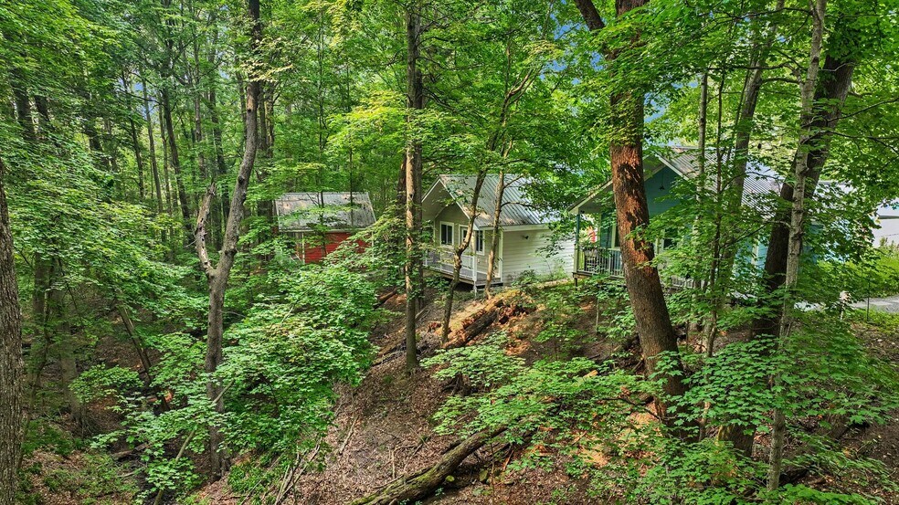 More Photos Of 57440 M 40, Marcellus Specialty For Sale