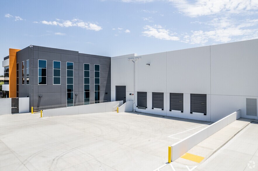 More Photos Of 2442 N American Way, Orange Unknown For Lease